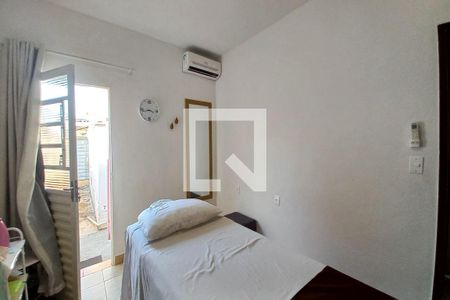 Casa à venda com 140m², 4 quartos e 2 vagasQuarto 4 