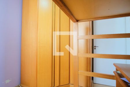 Quarto 2 de apartamento à venda com 2 quartos, 47m² em Vila Talarico, São Paulo