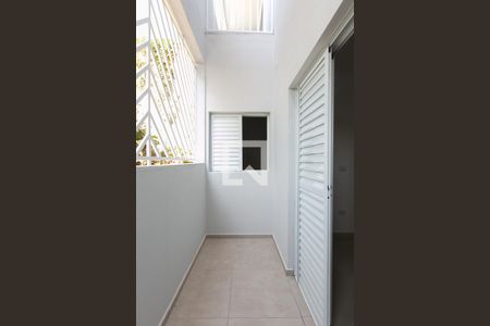 Apartamento para alugar com 75m², 2 quartos e 1 vaga Apartamento para alugar com 75m², 2 quartos e 1 vagaVaranda do Quarto 2