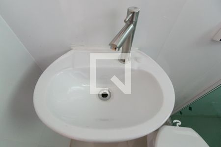 Apartamento para alugar com 55m², 2 quartos e sem vagaDetalhe banheiro