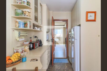 Apartamento à venda com 170m², 4 quartos e 2 vagas Apartamento à venda com 170m², 4 quartos e 2 vagasCozinha