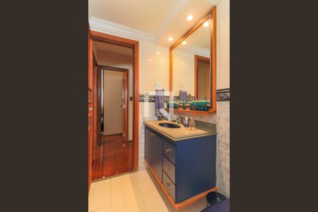 Apartamento à venda com 170m², 4 quartos e 2 vagas Apartamento à venda com 170m², 4 quartos e 2 vagasBanheiro