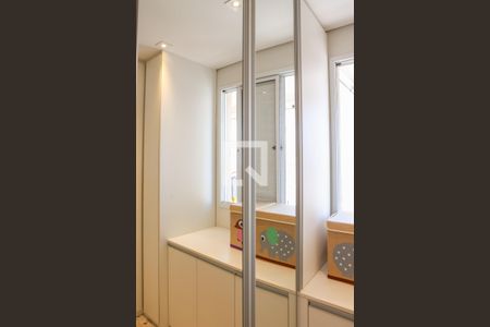 Apartamento à venda com 96m², 2 quartos e 2 vagas Apartamento à venda com 96m², 2 quartos e 2 vagasSuíte