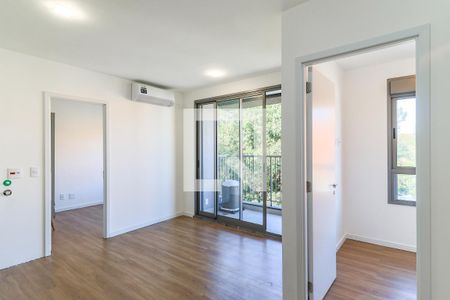 Sala de apartamento à venda com 2 quartos, 45m² em Santo Amaro, São Paulo