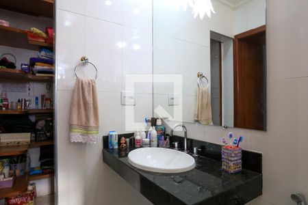Casa à venda com 409m², 4 quartos e 4 vagasSuíte