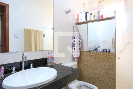 Casa à venda com 409m², 4 quartos e 4 vagasSuíte