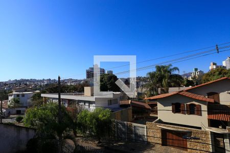 Casa à venda com 409m², 4 quartos e 4 vagasQuarto 3 vista