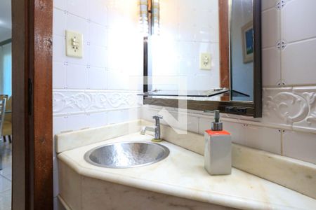 Casa à venda com 409m², 4 quartos e 4 vagasLavabo