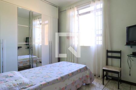 Casa à venda com 409m², 4 quartos e 4 vagasQuarto 2