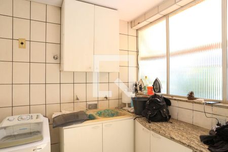 Casa à venda com 409m², 4 quartos e 4 vagasÁrea de Serviço