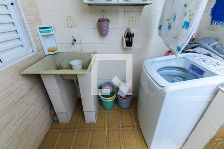 Casa à venda com 110m², 2 quartos e 1 vaga Casa à venda com 110m², 2 quartos e 1 vagaÁrea de Serviço