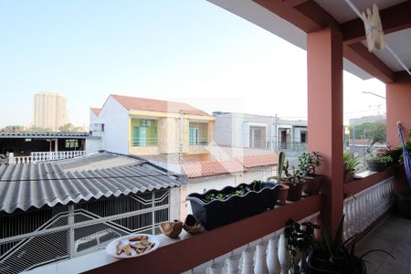 Casa à venda com 260m², 3 quartos e 3 vagasVaranda