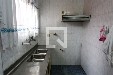 Casa à venda com 265m², 3 quartos e 3 vagas Casa à venda com 265m², 3 quartos e 3 vagasCozinha