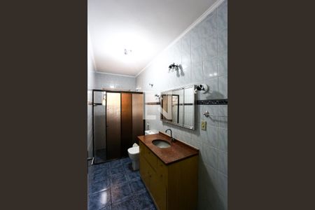 Casa à venda com 265m², 3 quartos e 3 vagas Casa à venda com 265m², 3 quartos e 3 vagasBanheiro