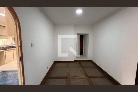 Casa para alugar com 929m², 4 quartos e 4 vagas Casa para alugar com 929m², 4 quartos e 4 vagasCopa