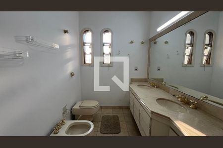 Casa para alugar com 929m², 4 quartos e 4 vagas Casa para alugar com 929m², 4 quartos e 4 vagasBanheiro 1