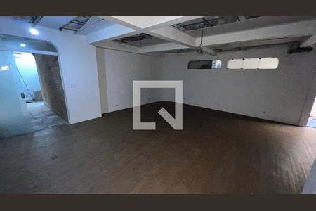 Casa para alugar com 929m², 4 quartos e 4 vagas Casa para alugar com 929m², 4 quartos e 4 vagasSalão de Festas