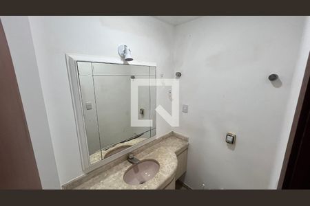 Casa para alugar com 929m², 4 quartos e 4 vagas Casa para alugar com 929m², 4 quartos e 4 vagasLavabo