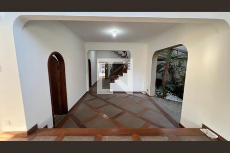 Casa para alugar com 929m², 4 quartos e 4 vagas Casa para alugar com 929m², 4 quartos e 4 vagasSala