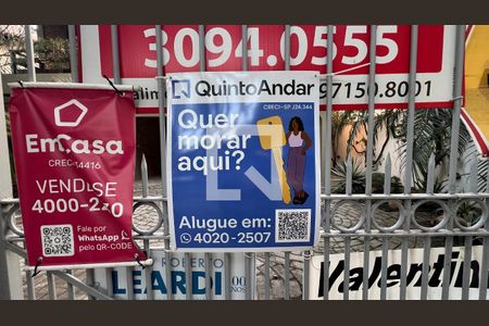 Casa para alugar com 929m², 4 quartos e 4 vagas Casa para alugar com 929m², 4 quartos e 4 vagasPlaca