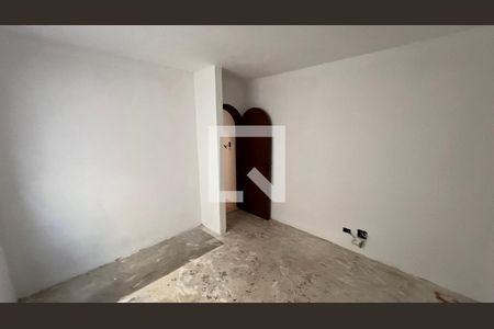 Casa para alugar com 929m², 4 quartos e 4 vagas Casa para alugar com 929m², 4 quartos e 4 vagasQuarto de Serviço