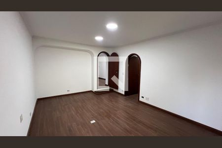 Casa para alugar com 929m², 4 quartos e 4 vagas Casa para alugar com 929m², 4 quartos e 4 vagasSuite 1