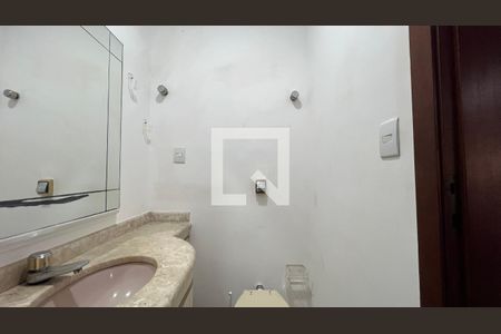 Casa para alugar com 929m², 4 quartos e 4 vagas Casa para alugar com 929m², 4 quartos e 4 vagasLavabo