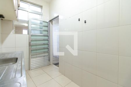 Casa à venda com 155m², 4 quartos e 1 vaga Casa à venda com 155m², 4 quartos e 1 vagaCozinha