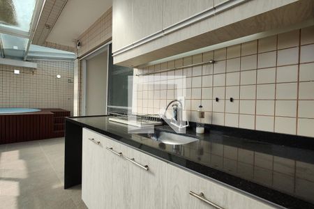 Apartamento à venda com 137m², 3 quartos e 2 vagasChurrasqueira