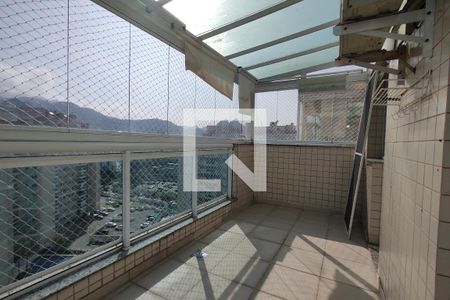 Apartamento à venda com 137m², 3 quartos e 2 vagasVaranda Quarto 1