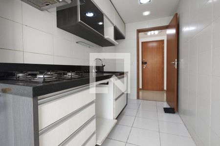 Apartamento à venda com 137m², 3 quartos e 2 vagasCozinha - Armários