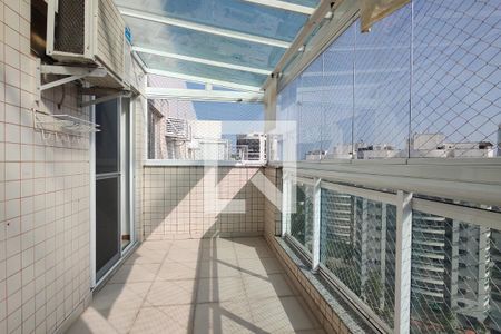 Apartamento à venda com 137m², 3 quartos e 2 vagasVaranda Quarto 1