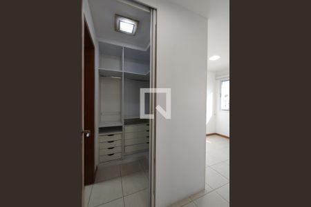 Apartamento à venda com 137m², 3 quartos e 2 vagasQuarto 2 - Suíte