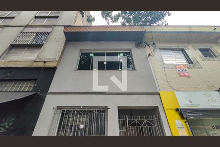Casa para alugar com 125m², 2 quartos e sem vagaFachada