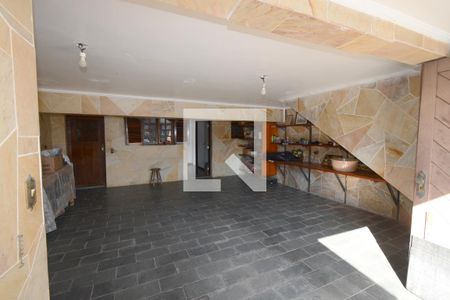 Casa à venda com 212m², 4 quartos e 2 vagasGaragem
