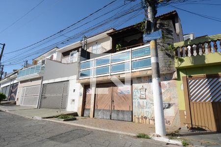 Casa à venda com 212m², 4 quartos e 2 vagasFachada
