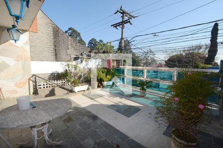 Casa à venda com 212m², 4 quartos e 2 vagasTerraço