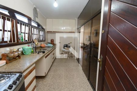 Casa à venda com 212m², 4 quartos e 2 vagasCozinha