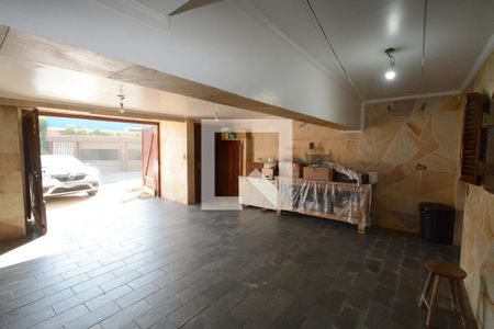 Casa à venda com 212m², 4 quartos e 2 vagasGaragem