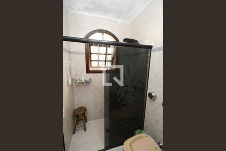 Casa à venda com 212m², 4 quartos e 2 vagasBanheiro