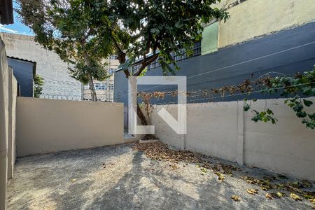 Casa à venda com 360m², 4 quartos e sem vagaQuintal