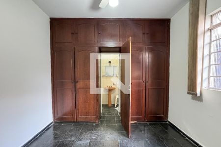 Casa à venda com 360m², 4 quartos e sem vagaSuíte