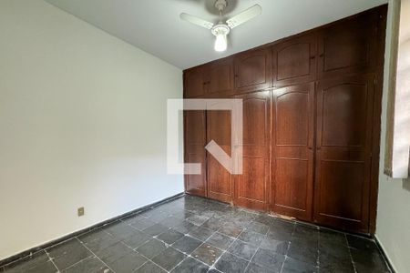 Casa à venda com 360m², 4 quartos e sem vagaSuíte