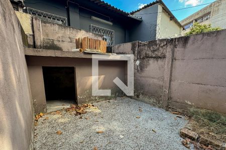 Casa à venda com 360m², 4 quartos e sem vagaQuintal