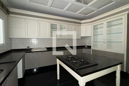 Casa de condomínio para alugar com 1100m², 3 quartos e 8 vagasCozinha