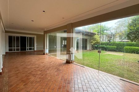 Casa de condomínio para alugar com 1100m², 3 quartos e 8 vagasVaranda gourmet