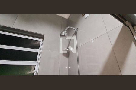 Casa à venda com 250m², 4 quartos e 2 vagas Casa à venda com 250m², 4 quartos e 2 vagasBanheiro Social
