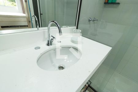 Apartamento à venda com 65m², 2 quartos e 1 vaga Apartamento à venda com 65m², 2 quartos e 1 vagaBanheiro da Suíte