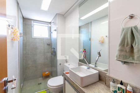 Apartamento à venda com 90m², 3 quartos e 3 vagasBanheiro