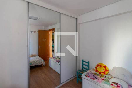 Apartamento à venda com 90m², 3 quartos e 3 vagasQuarto